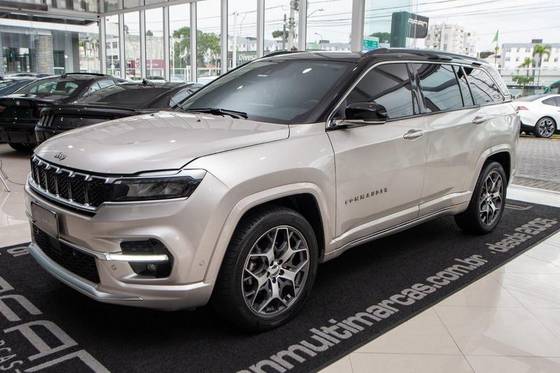 JEEP COMMANDER 1.3 T270 TURBO FLEX OVERLAND AT6 JEEP COMMANDER 1.3 T270 TURBO FLEX OVERLAND AT6